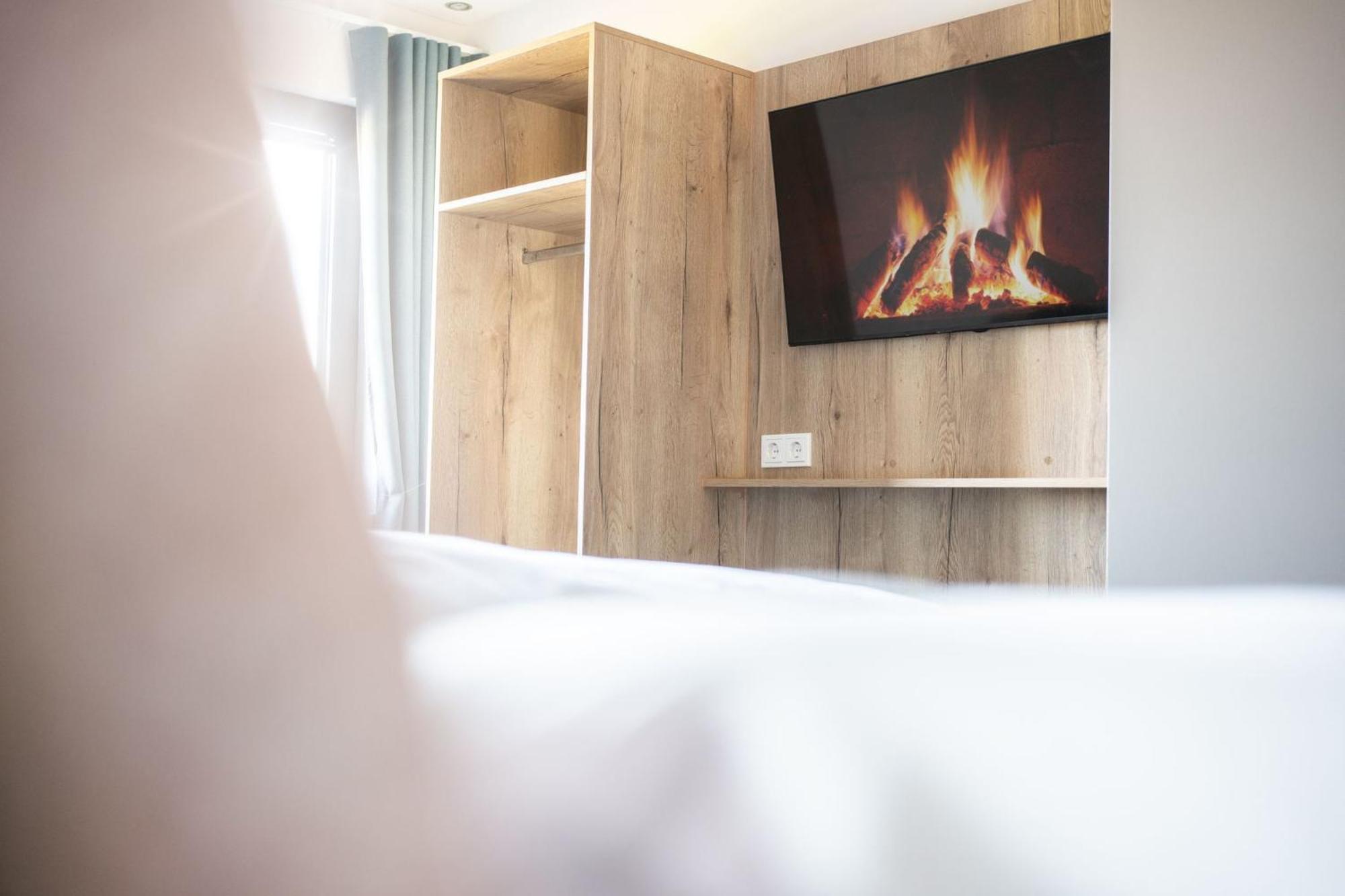 Nordseehotel Tausendschoen Carolinensiel Room photo